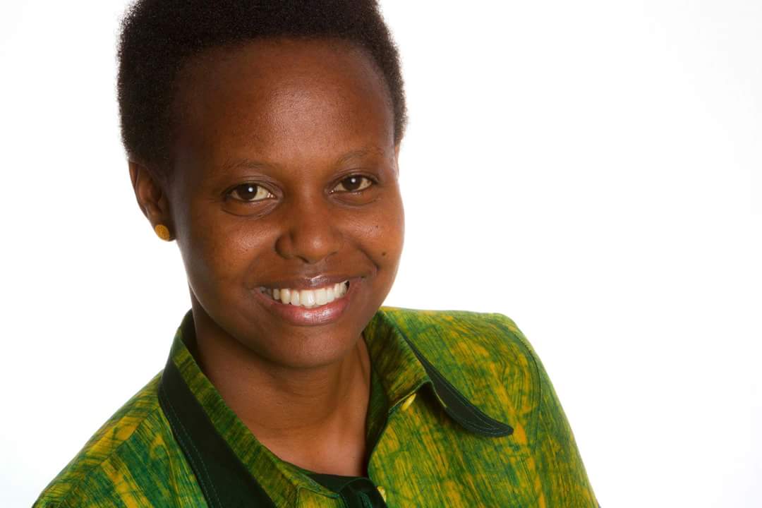 Gloria KAMANZI UWIZERA